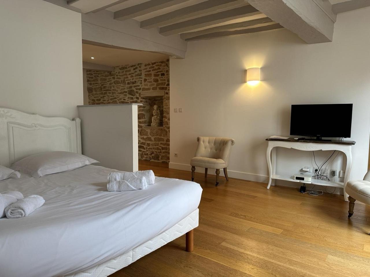 Batisse Paradis- 3 Appartements Calmes Et Elegants Au Centre Historique De Beaune 본느 외부 사진